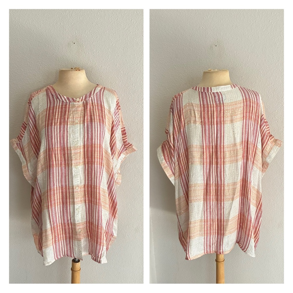 Simply Emma metallic button down